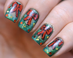 nail wreath holiday christmas theme