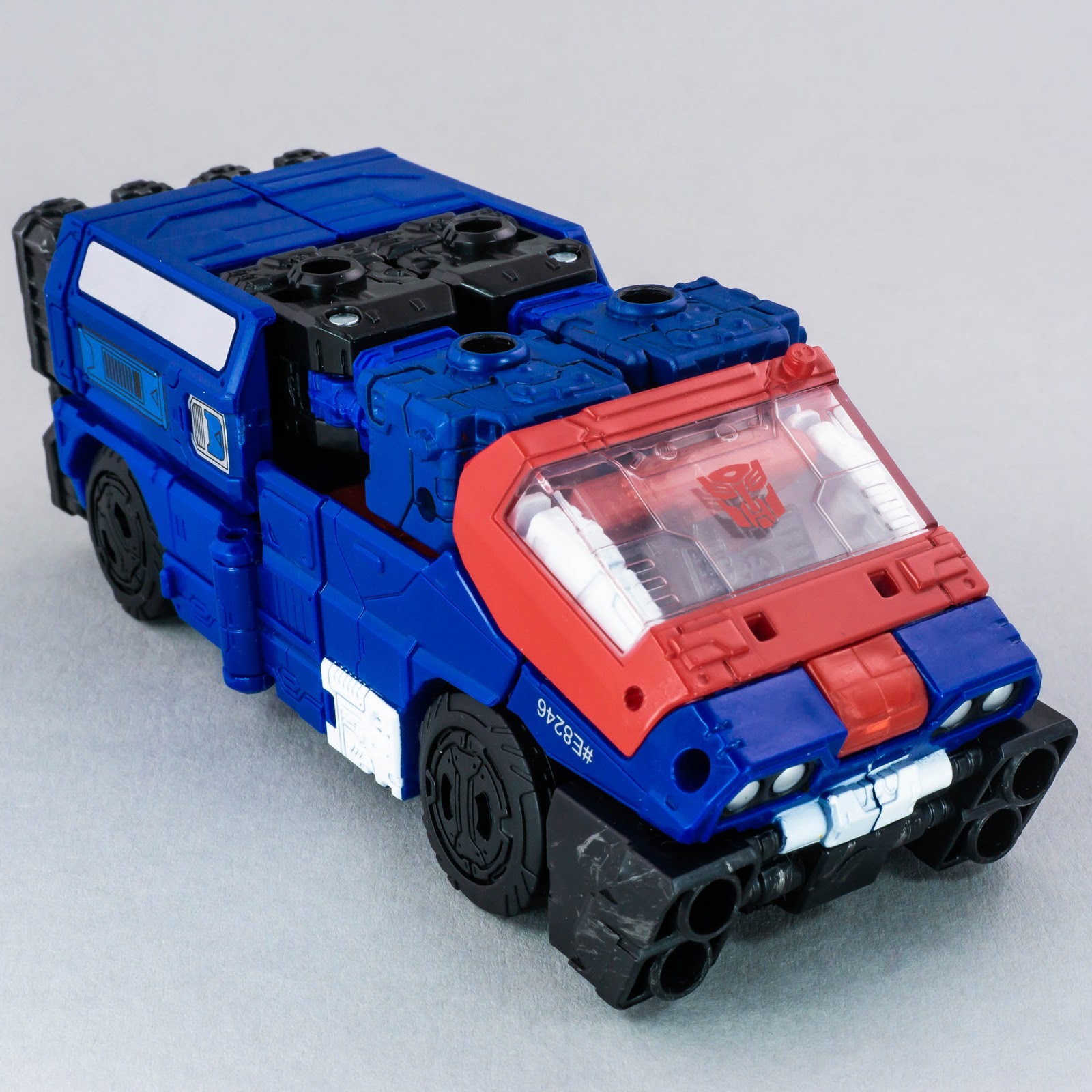 Transformers Siege Crosshairs vehicle mode