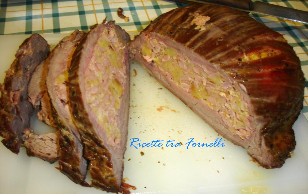 Ricette tra i fornelli Tasca di Vitello ripiene con Wurstell e Prosciutto