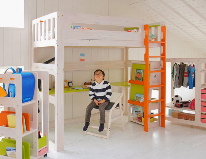 Japanese bunk bed with the desk 