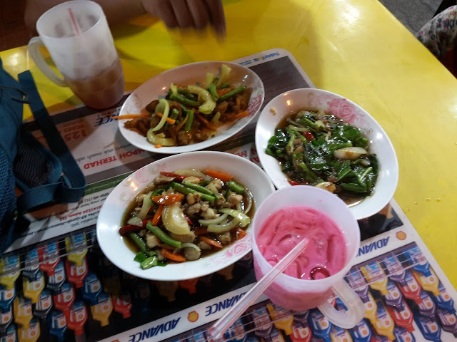 Wakaf Che Yeh Pasar Malam Havoc di Kelantan Yang Wajib Pergi Wakaf Che Yeh Pasar Malam Havoc di Kelantan Yang Wajib Pergi