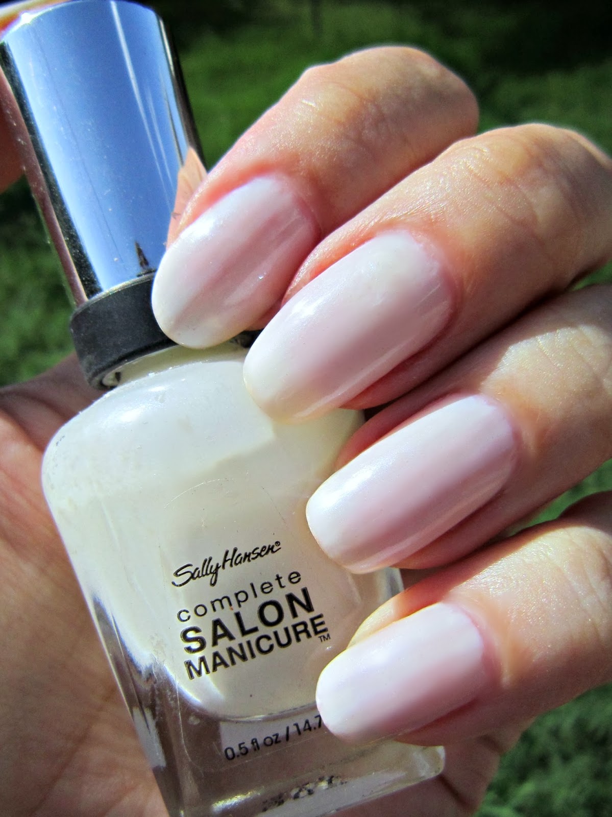 Sally Hansen Polar Bare