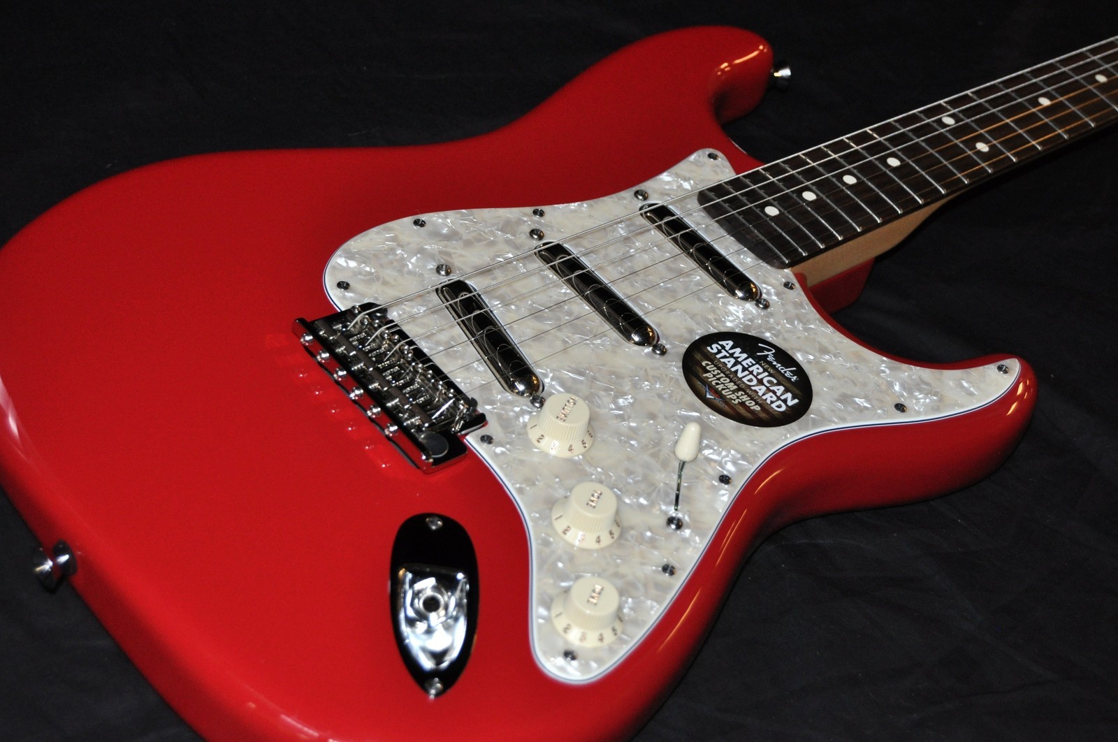 FSR Lipstick Strats ~ Stratocaster Guitar Culture | Stratoblogster