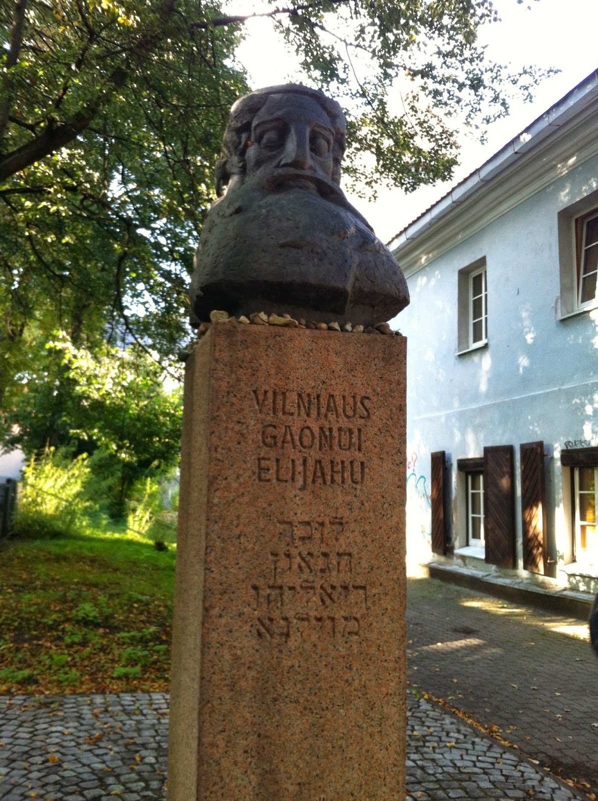 Statue of the famous Vilnius Rabbi Elizer