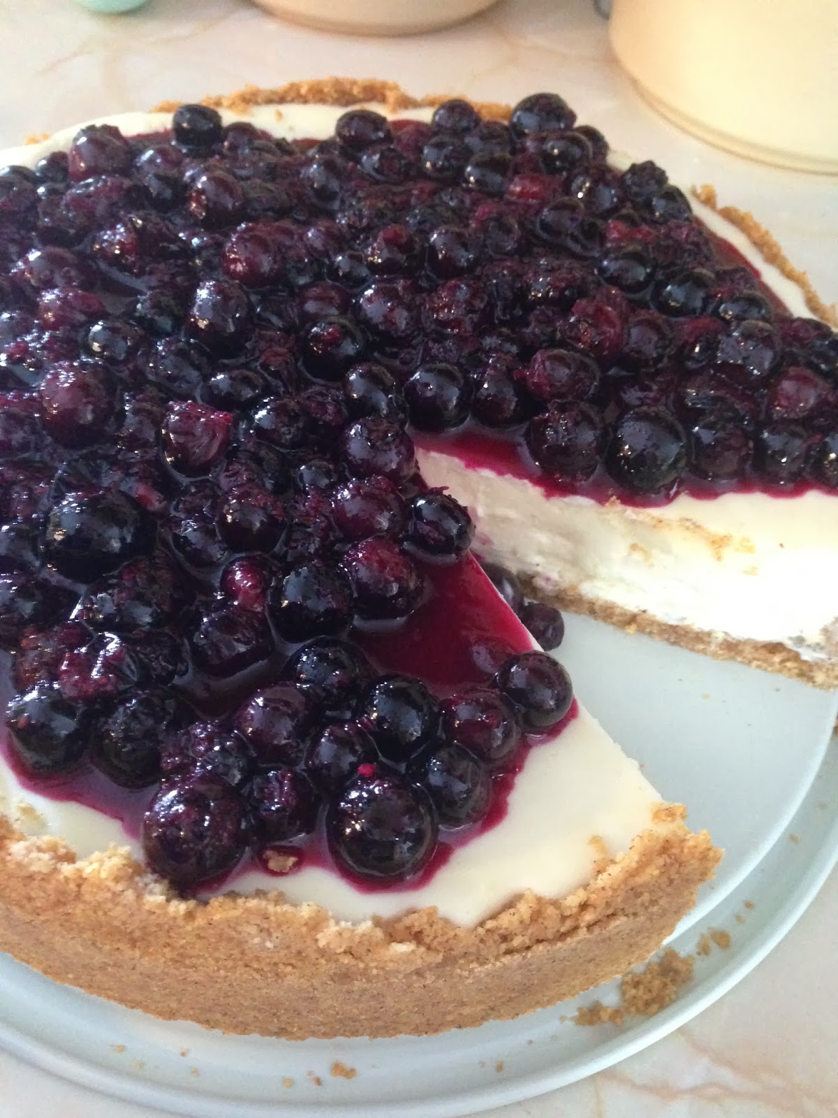 Far from Supermom: Lemon Cheesecake with Warm Lemon Blueberries