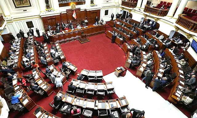 El fujimorismo se ha quedado solo con 56 parlamentarios y han perdido la mayoría absoluta dentro del Parlamento