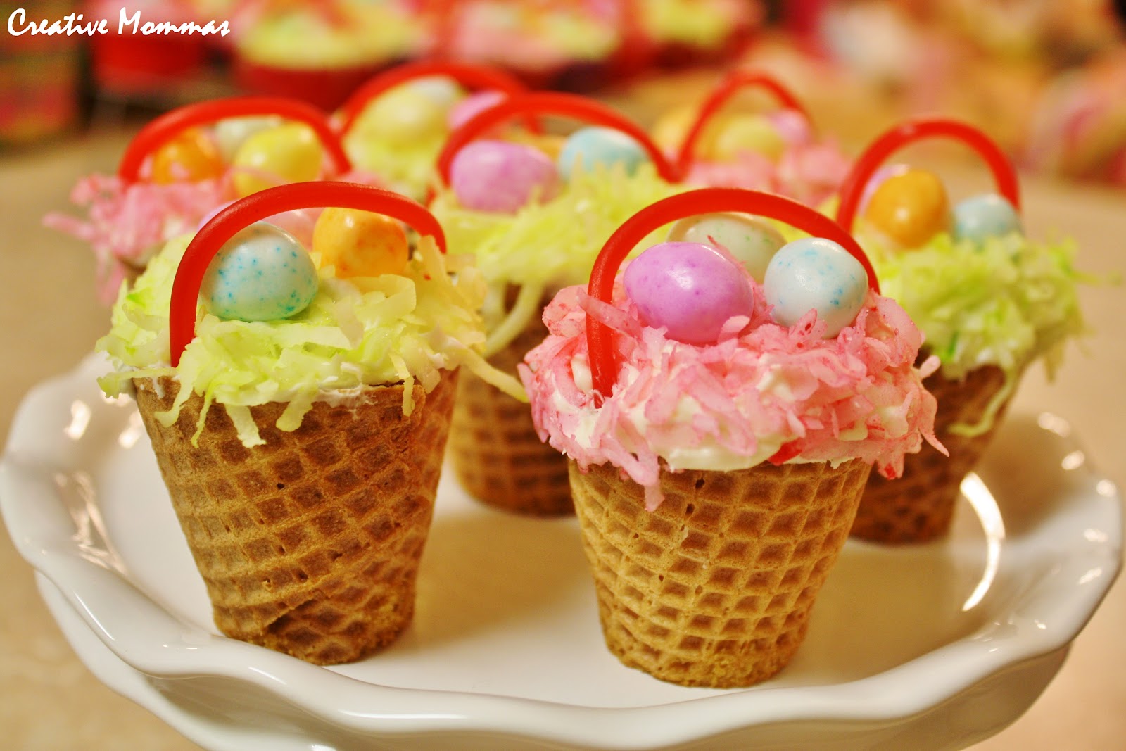Creative Mommas Easter Basket Cupcakes