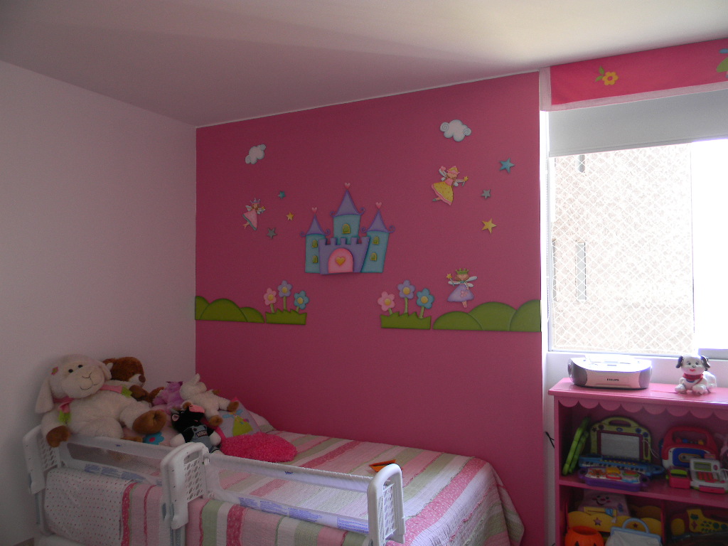 CASA HOPE -Decoracion Integral de dormitorios para bebes: DIFERENTES