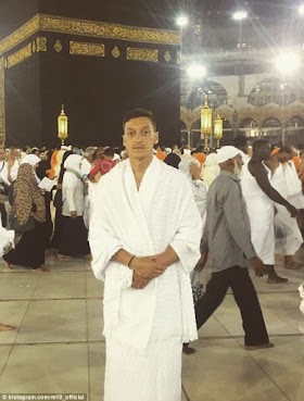 Ini Semangat Mesut Ozil Dalam Menyambut Bulan Ramadan 1438 Hijriah