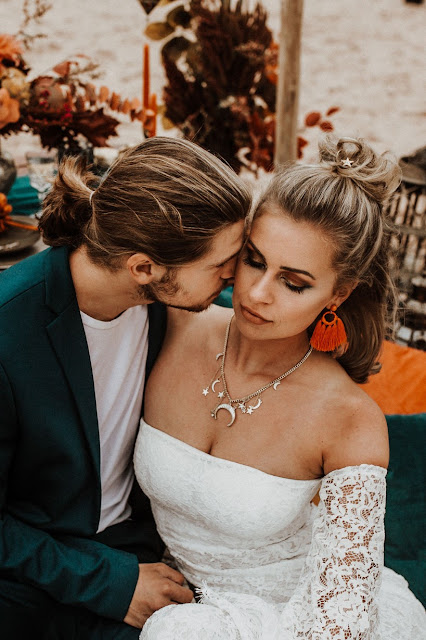 SARAH EVERYTHING PHOTOGRAPHY THE FEATHERETTE GERMAN WEDDING STYLED INSPIRATION INDIAN INSPIRED GOA