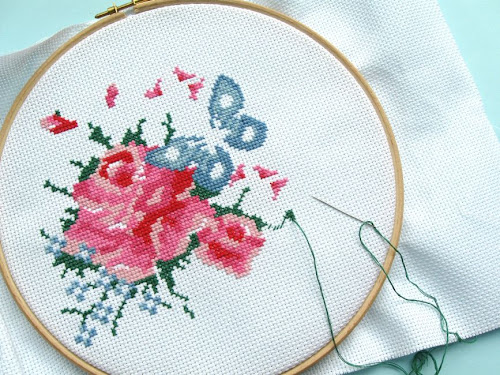 http://bugsandfishes.blogspot.co.uk/2014/06/stitching-rose-from-stitch-sew-home.html