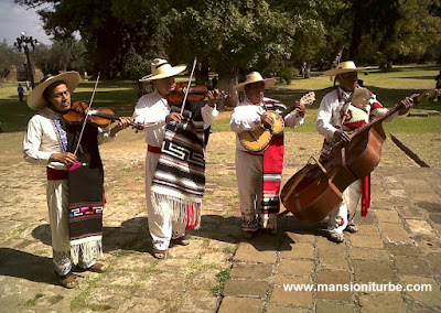 Pirekuas: Traditional Purepecha Music