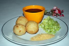 http://skrupan.blogspot.com/2015/12/cara-pembuatan-resep-pempek-palembang.html