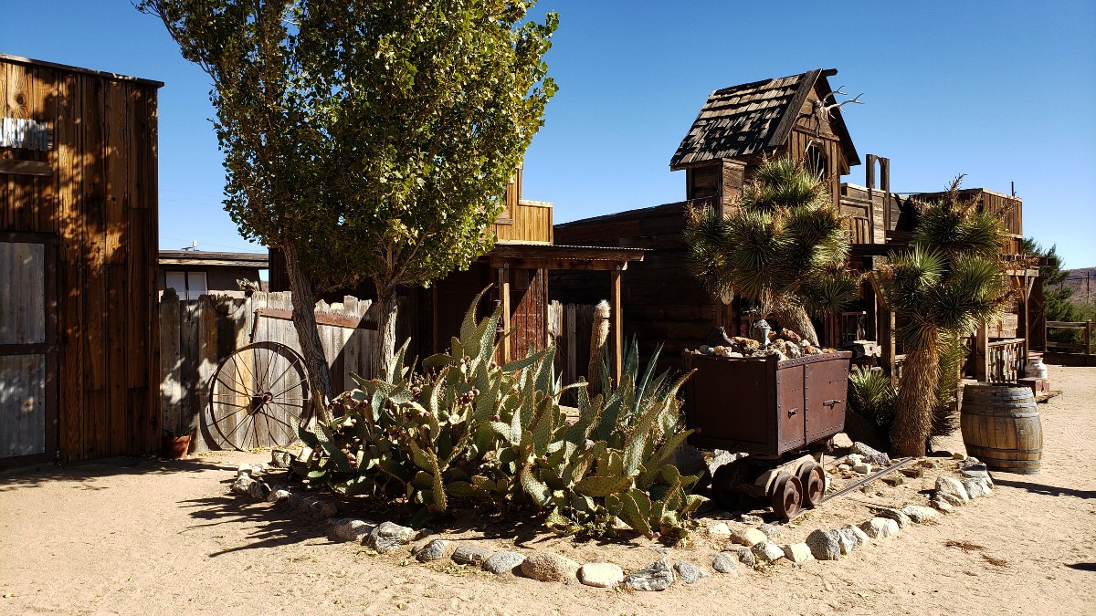 Life on the Open Road Lots More To See Around Yucca Valley
