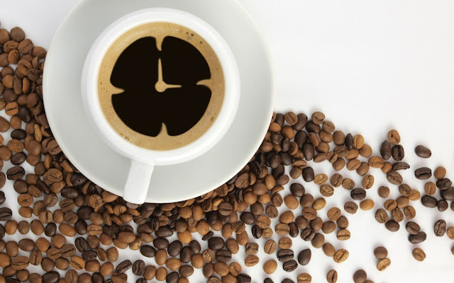Хронобиология кофеина: ваше идеальное время для кофе.