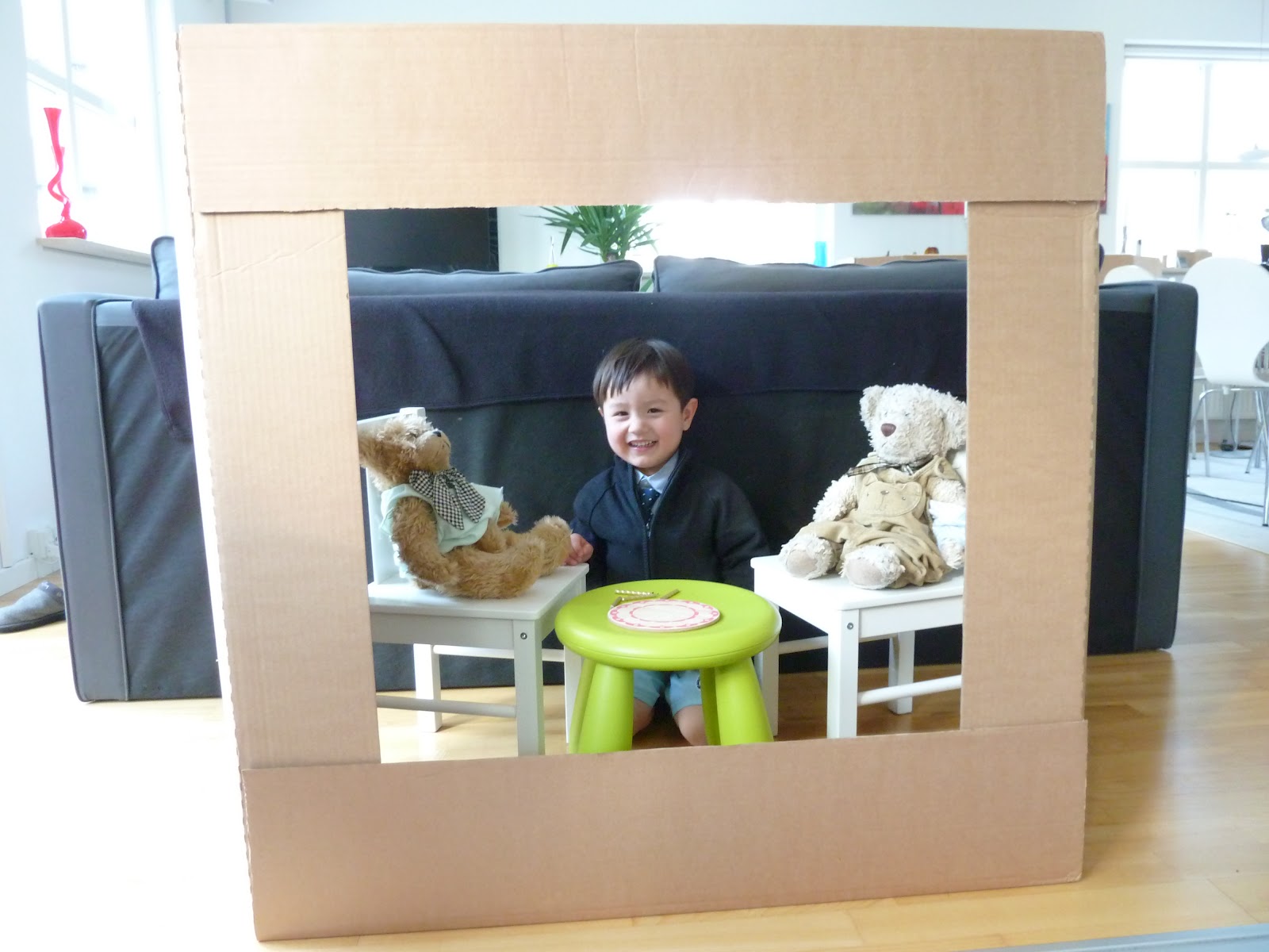 Family FECS: DIY Floor or Table-Top Children's Puppet Theatre with ...
