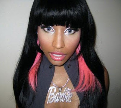 Hot Celebrity Body Style: Nicki Minaj Bra Size