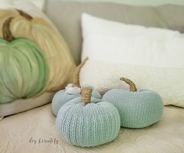 turquoise sweater pumpkins for fall decor