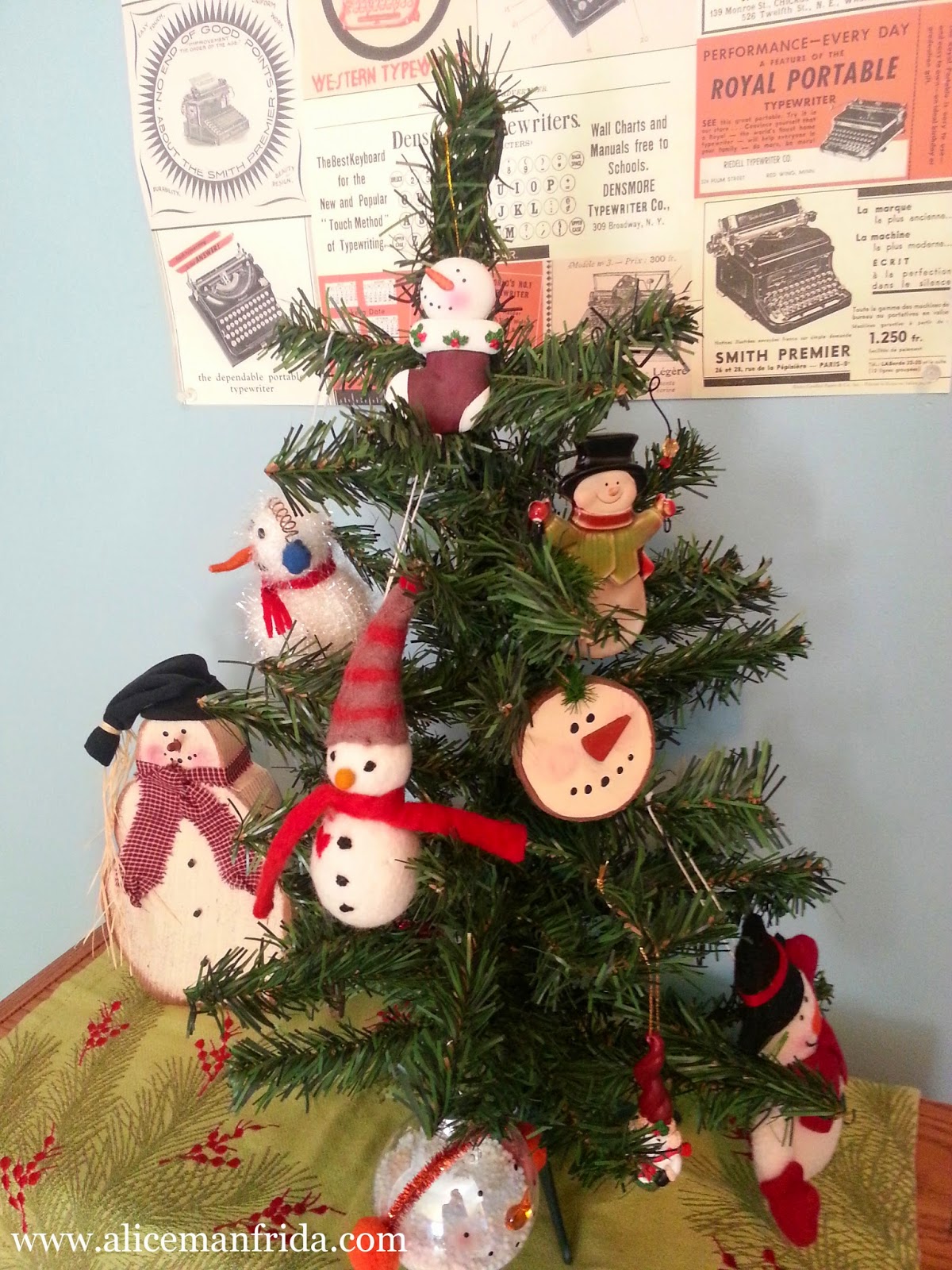 Alice Manfrida Christmas Decor Holiday 2014