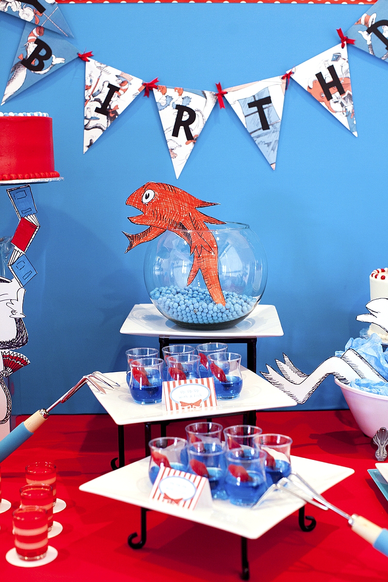 Cat in The Hat Inspired Birthday Party Desserts Table Ideas - via BirdsParty.com