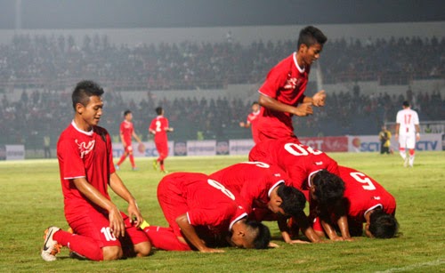 Kejuaraan Softball Pertama Di Indonesia Pada Tahun 1967 Bertempat Di Tentang Tahun