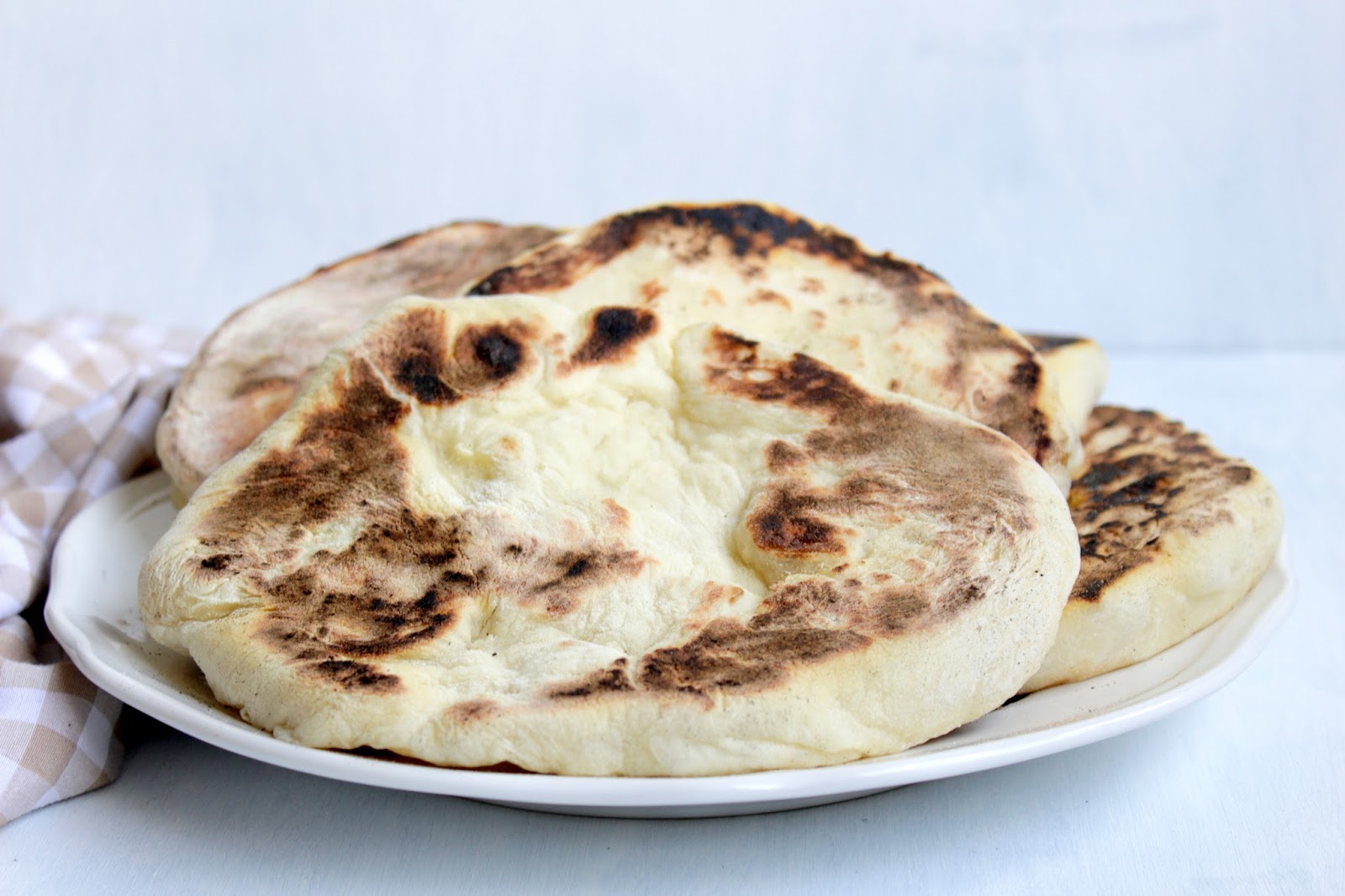 Naan Brot | Pfannenbrot | indisches Fladenbrot – Food with Love ...