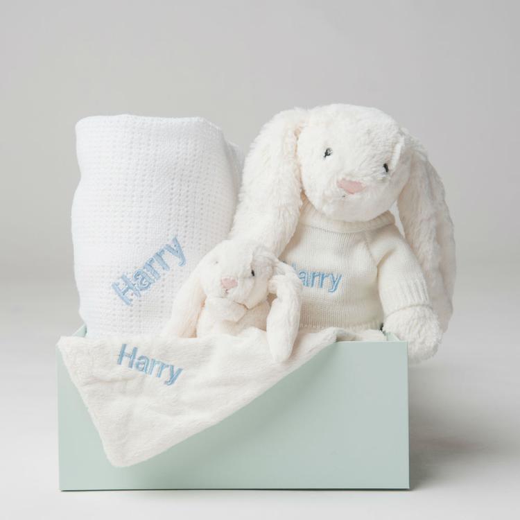 Find Your Perfect Gift Set For Newborn Babies at Lovingly Signed