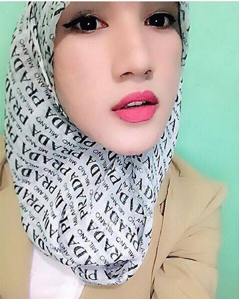 Nonton Film Bokep Indo Perkosa Cewek Hijab Cantik Di Kebon Kosong