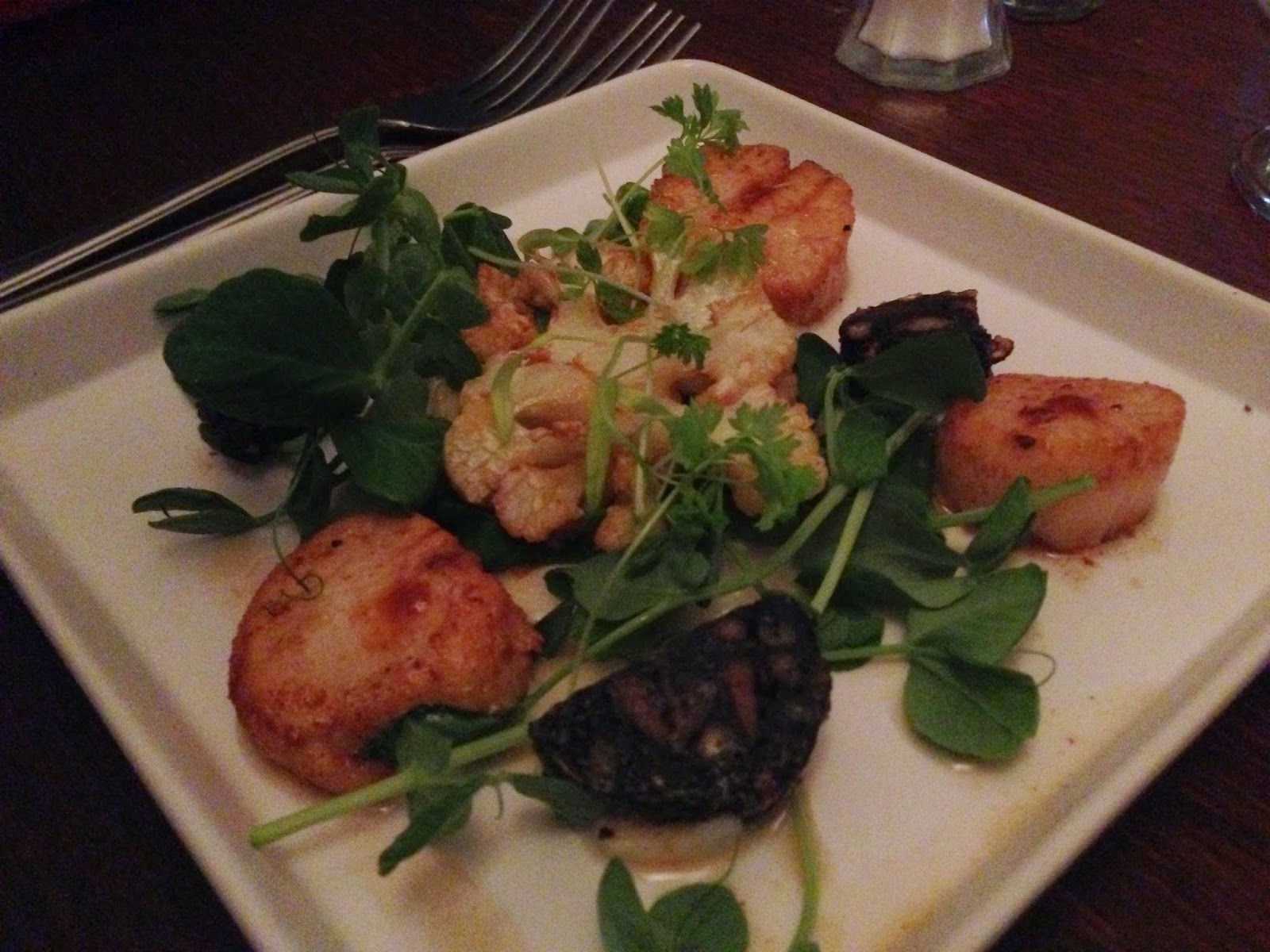 Cheese and Biscuits The Clove Hitch, Liverpool