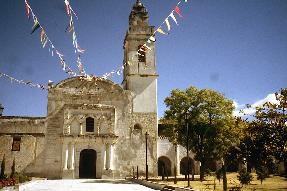 Parroquia de Huatlatlauca en el estado de Puebla. 