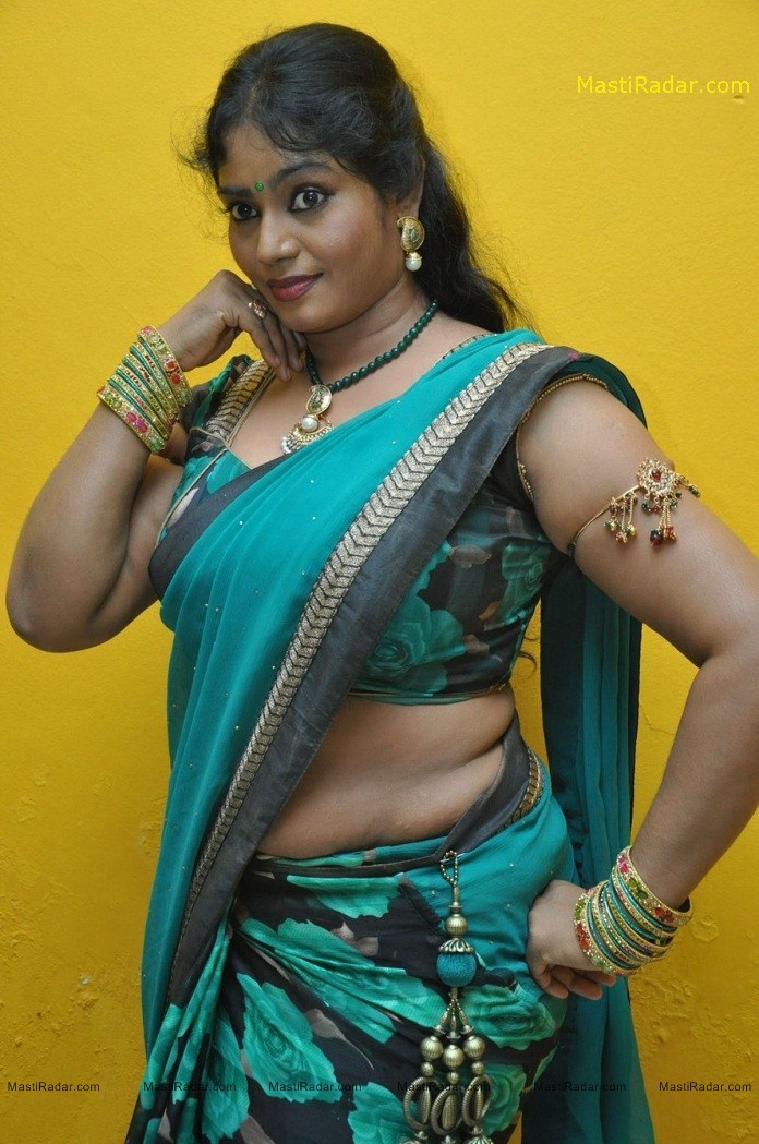 Jayavani Aunty Latest Hot Photos Bollywood Actress Pictures Gallery 