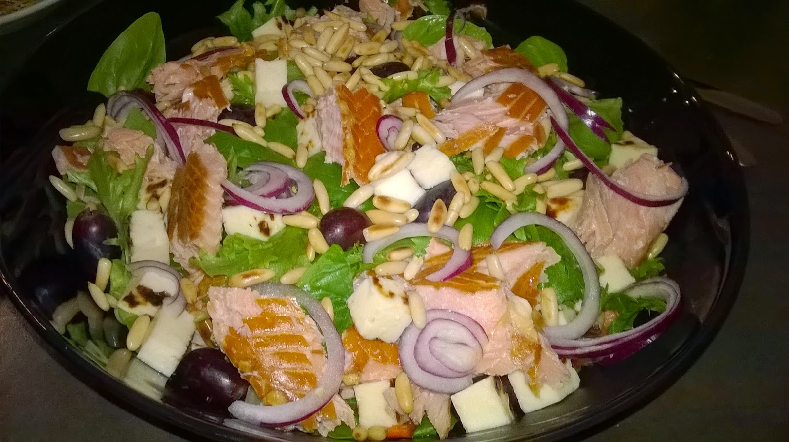 Karamellikengät ¤¤¤ Savulohisalaatti