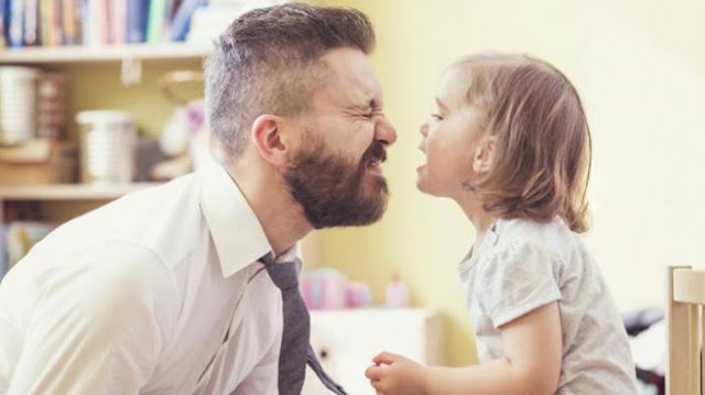 Lebih Memilih Mana Anak Atau Istri ? Kisah Seorang Suami yang Dihadapkan Dua Pilihan Sulit Lebih Memilih Mana Anak Atau Istri ? Kisah Seorang Suami yang Dihadapkan Dua Pilihan Sulit