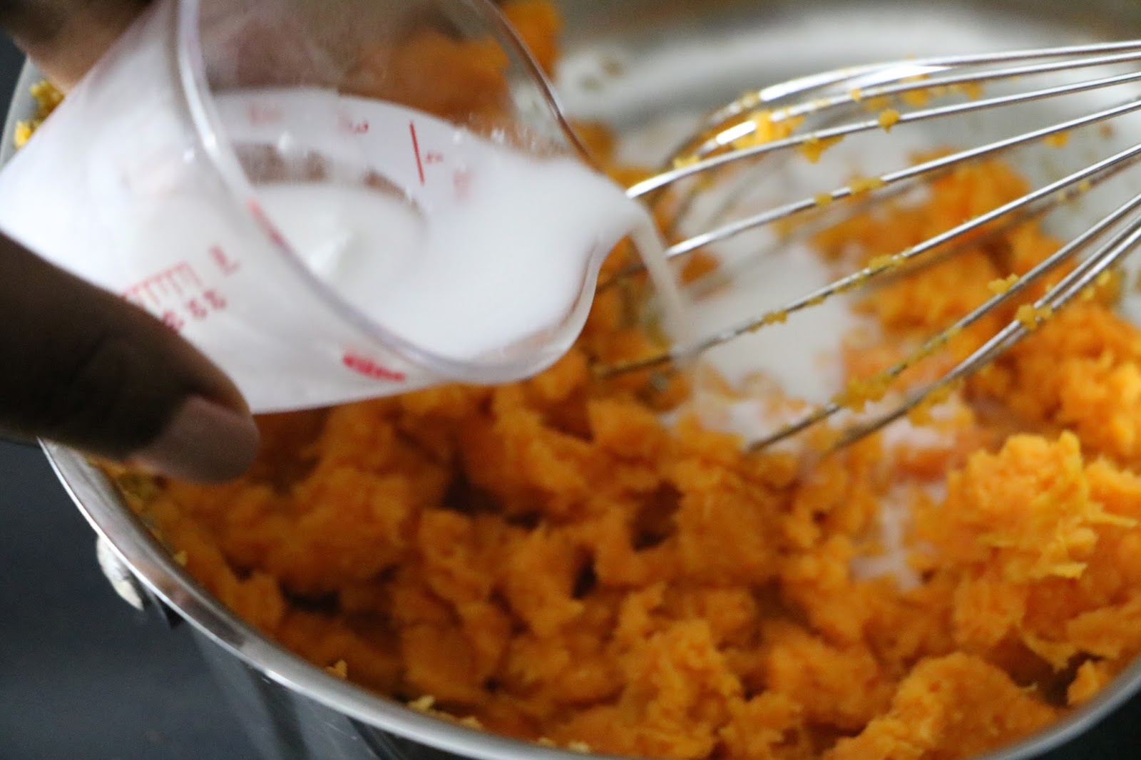 emaginë COCONUT CREAMED SWEET POTATOES