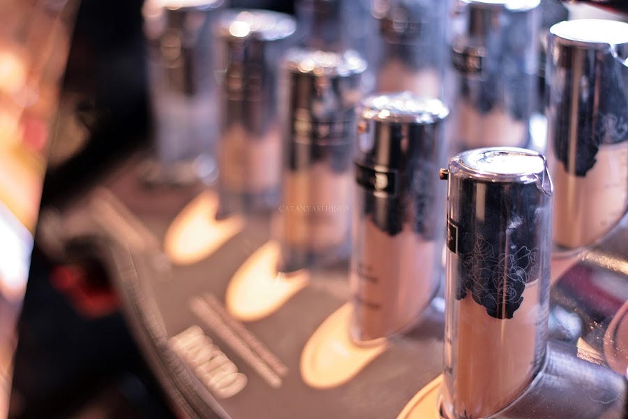 kat-von-d-lock-it.foundation-review