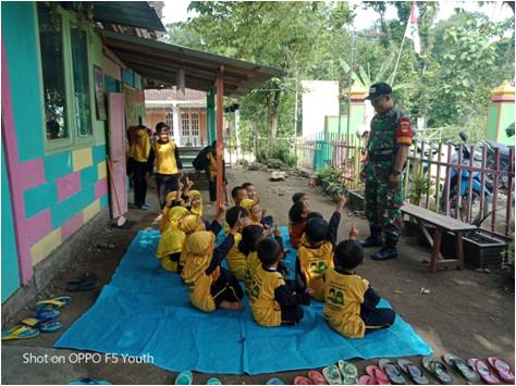 Pembinaan Karakter Anak Sejak Usia Dini Pembinaan Karakter Anak Sejak Usia Dini