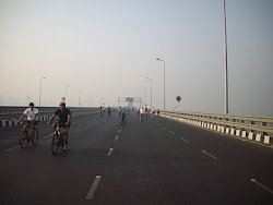 Competitor cyclists on "Rajiv Gandhi sealinkbandra-Worli Sealink)"