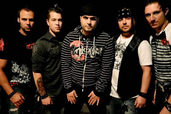 No resolve the divide. No resolve get me out. No resolve перевод. No resolve перевод. No resolve crossed the line.