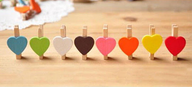 pinzas de madera con corazones de colores diy
