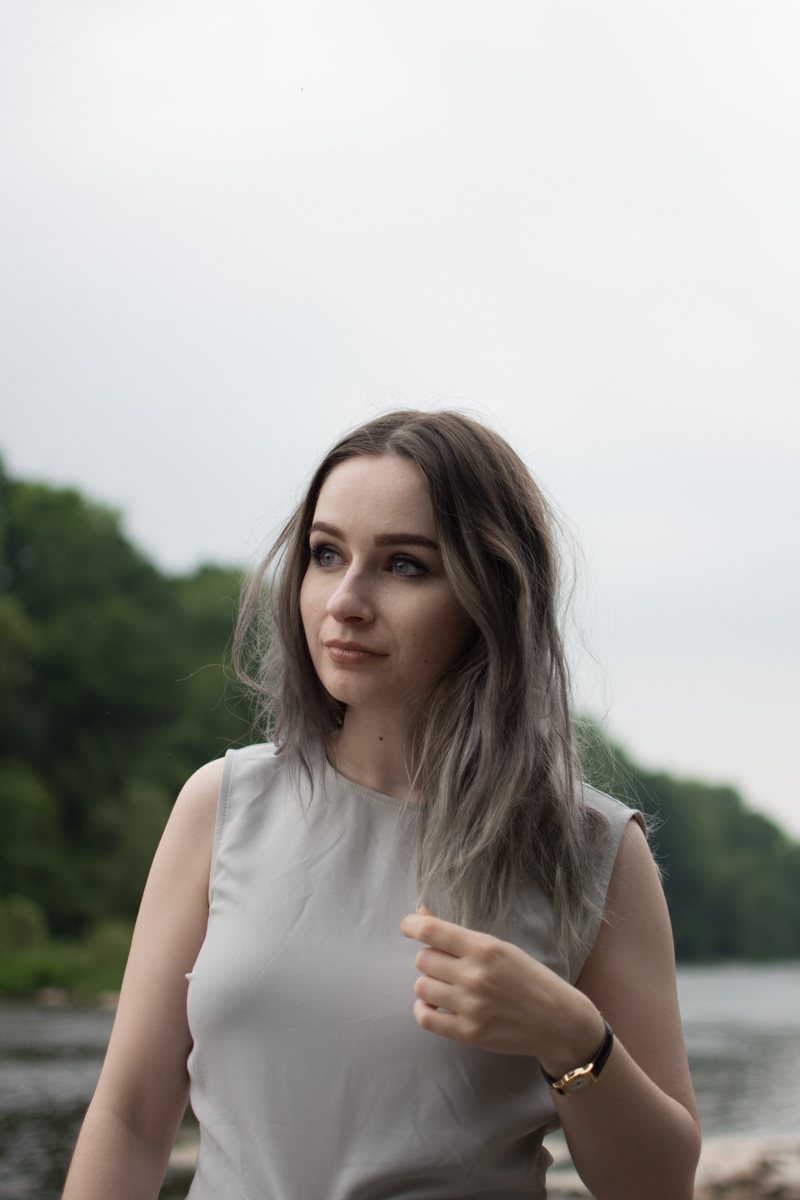 Minimal Monochrome outfit for Summer OOTD