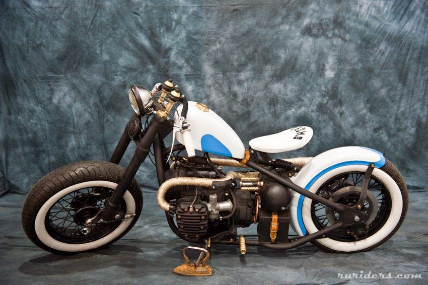 Кастом проект. Иж 49 кастом чоппер. Кастомный мотоцикл урал. Кастом проект. Кастом проект.