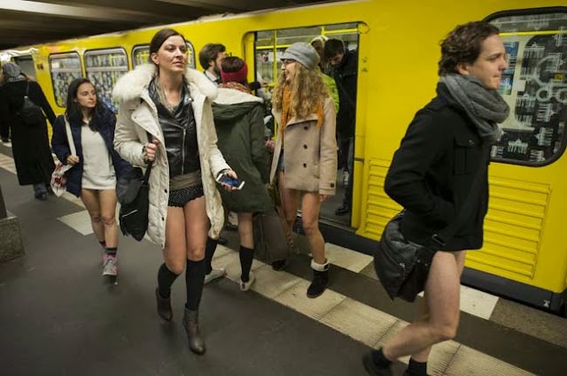 No Pants Subway Ride