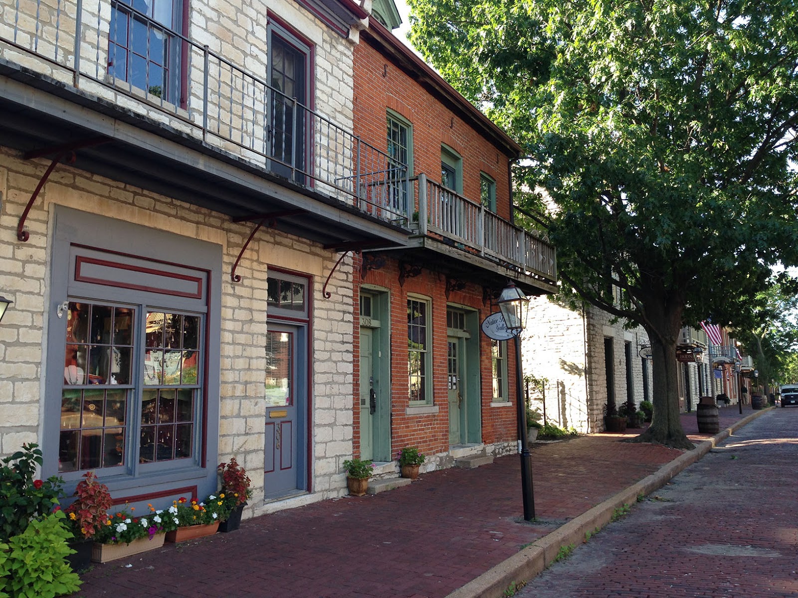 Running Routes St. Charles, Missouri Katy Trail and Old Town Running Route