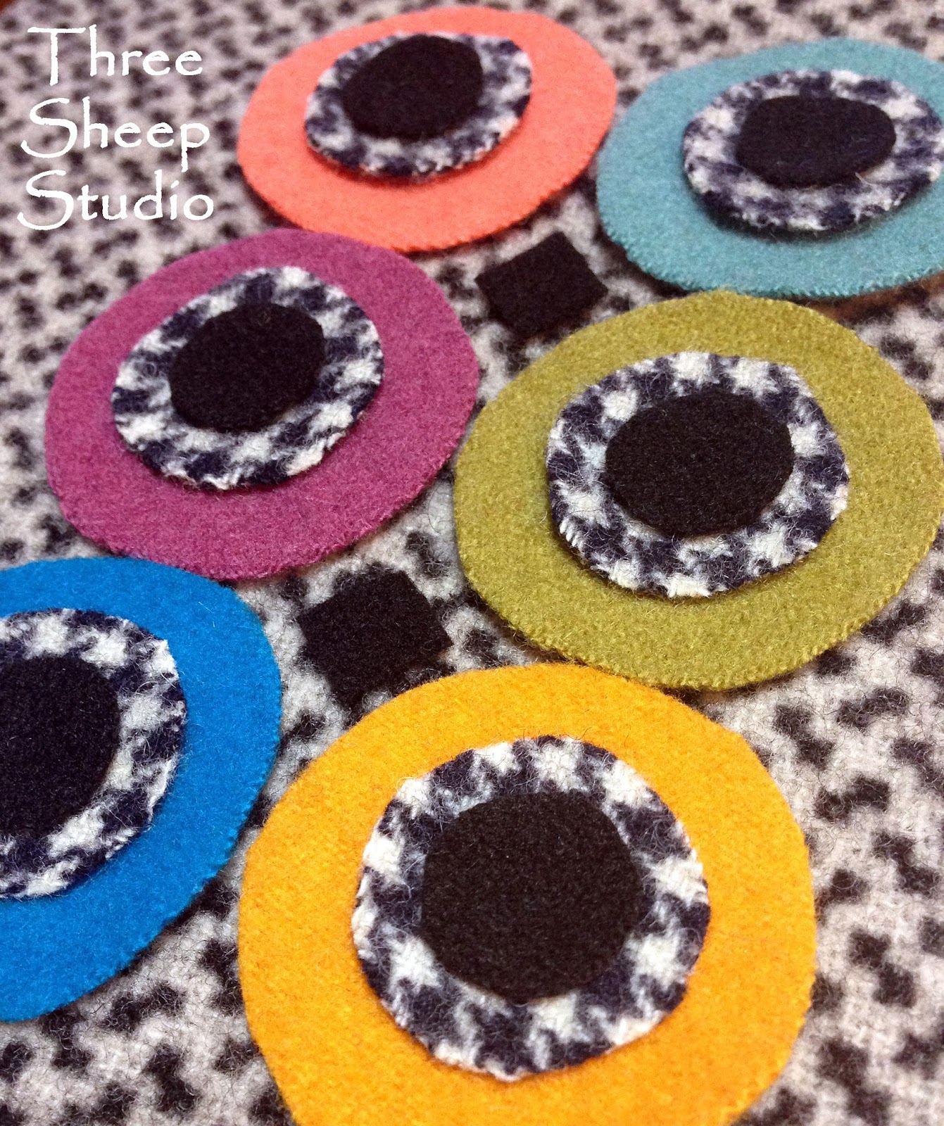 Three Sheep Studio Addicted To Wool Pennies...