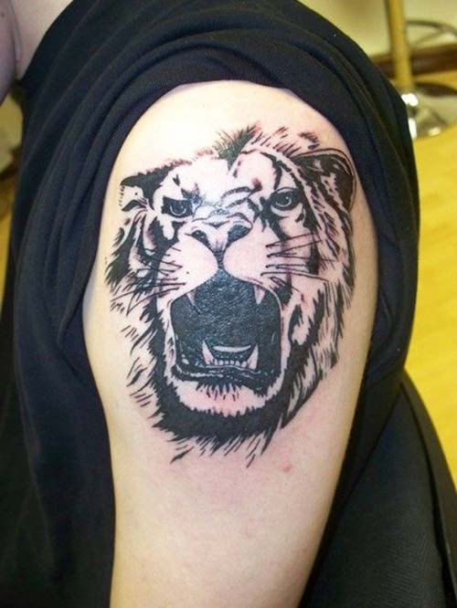 lion tattoo growling kükreyen aslan dövmesi lion tattoo growling kükreyen aslan dövmesi