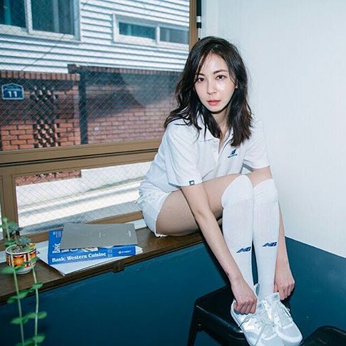 Heart2Heart STELLA KIM for NEW BALANCE KOREA special JULY 2016 and