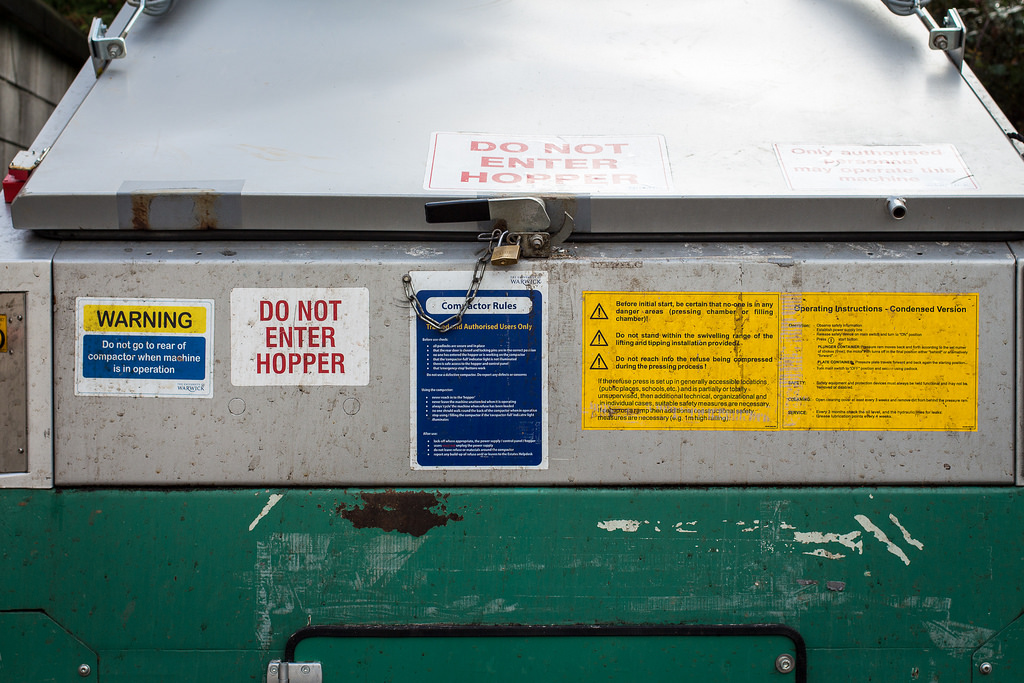 Gists & Piths Signs and their Portents 1 "Do not enter, Hopper"