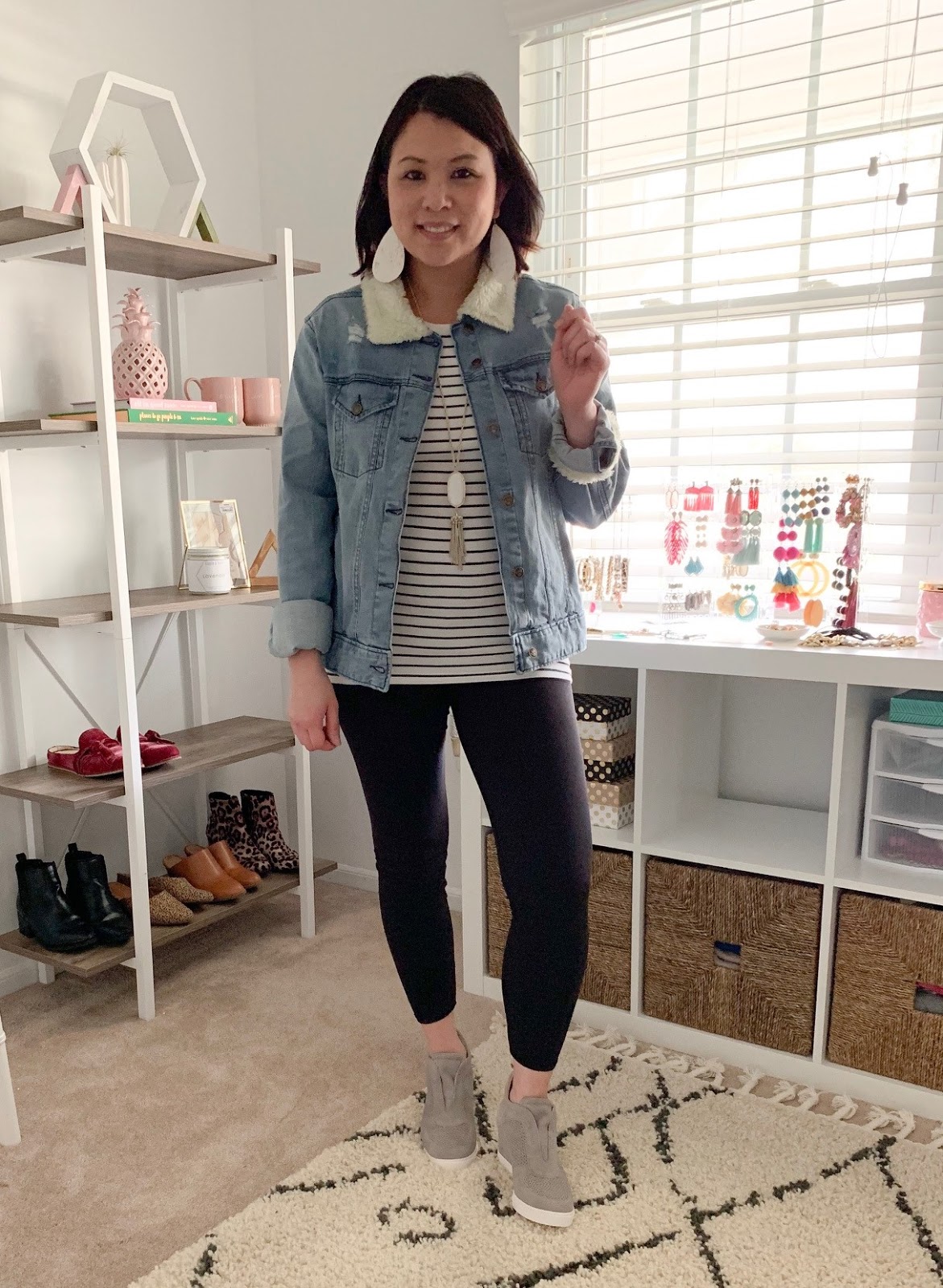 3 Ways to Style Grey Wedge Sneakers
