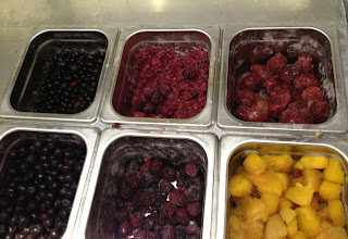 Flash frozen fruit at Yogenfruz karachi