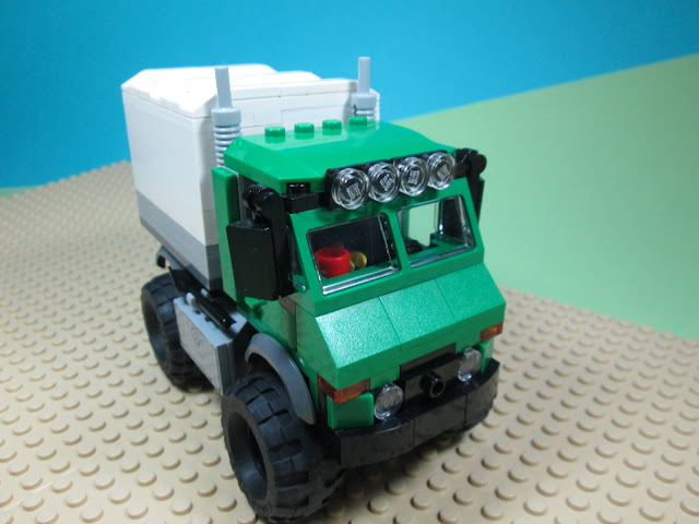MOD set LEGO City 60083 Snowplow Truck - Unimog em LEGO 